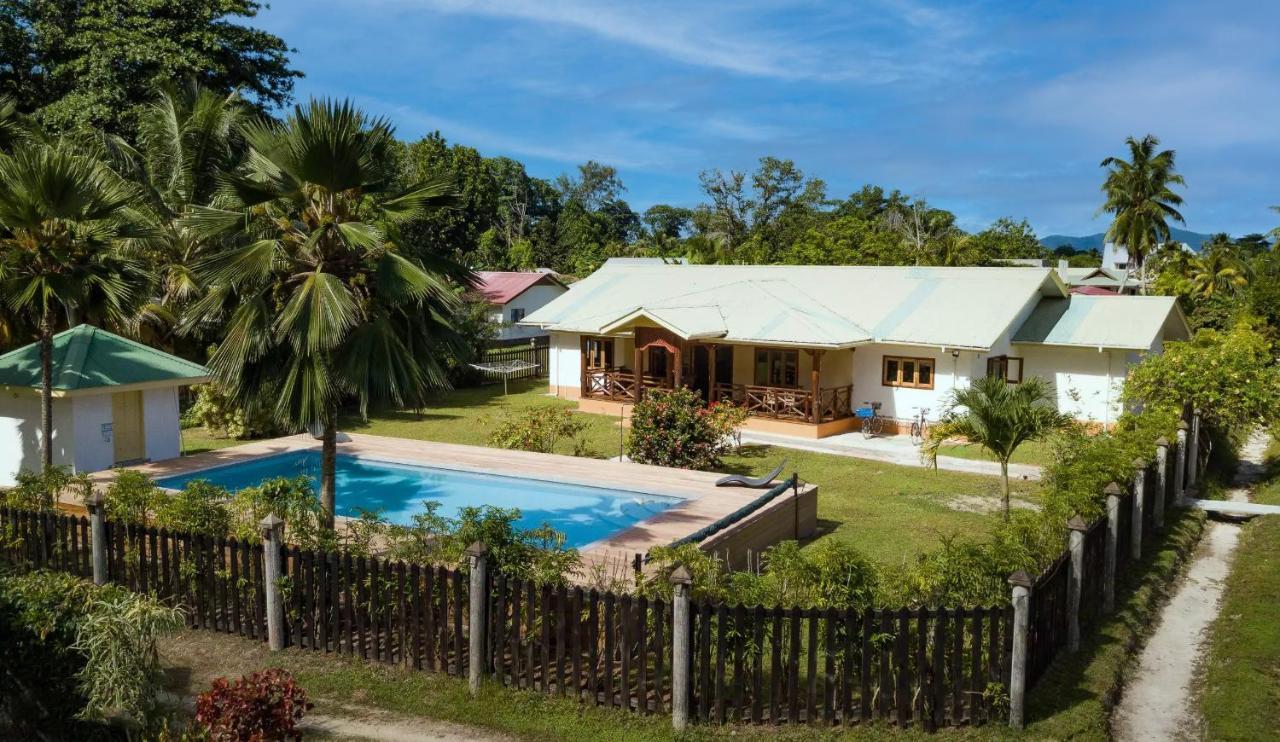 Jms Ventures Guesthouse - Private Pool La Digue Exteriör bild
